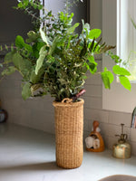 Load image into Gallery viewer, Sonder &amp; Holliday The Astoria Vase / Wineholder
